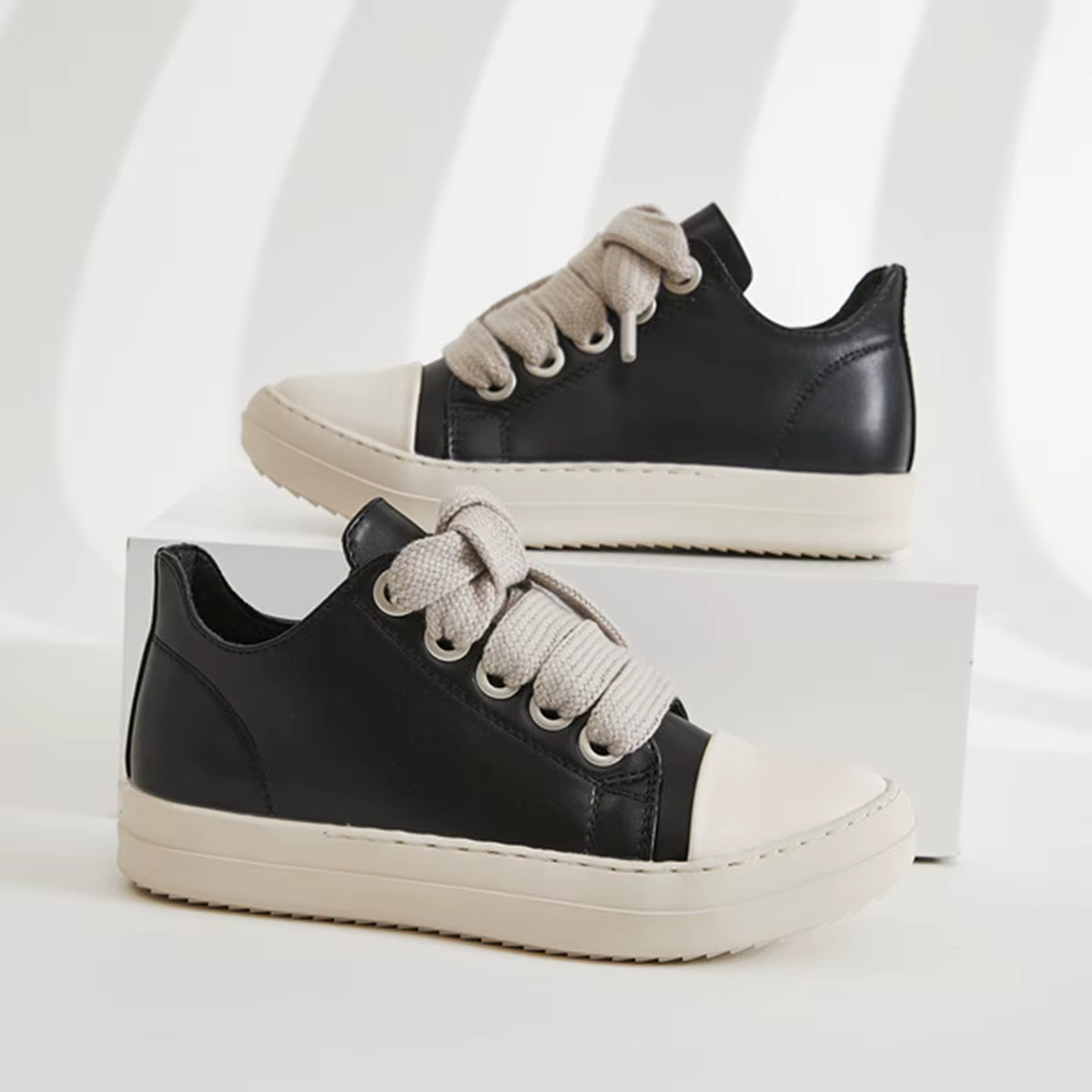 Lacets grossiers pour hommes, chaussures décontractées à fond plat et coupe basse, chaussures de spo