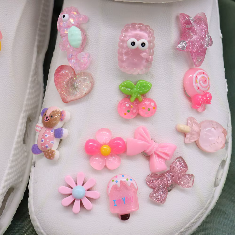 Vente unique 1-14 pièces breloques de chaussures rose sucette arc étoile coeur gâteau fleur accessoi