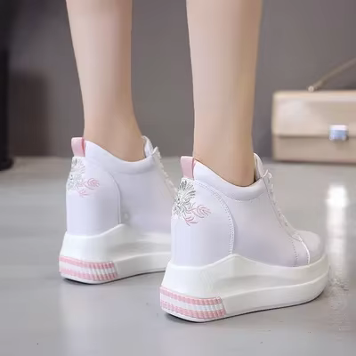 Baskets compensées pour femmes, chaussures d'été respirantes à talons hauts, décontractées, vulcanis