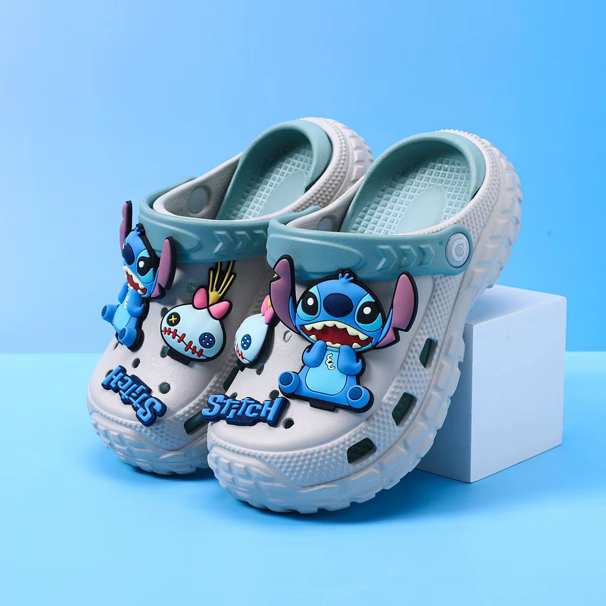 Chaussures à trous Kawaii Anime Lilo & Stitch, imprimé dessin animé, sandales d'été antidérapantes p