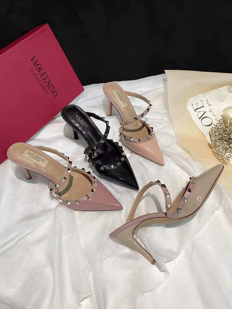 Sandales à talons d'été marque de luxe Rivets Slingbacks pantoufles mode bout pointu en cuir talons