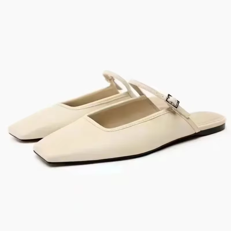 2025 Mules d'été chaussures pour femmes de luxe Slik mode solide bout carré décontracté dame sandale