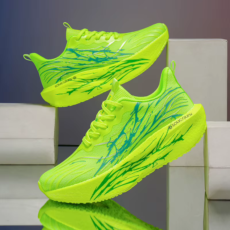 Chaussures de course légères et respirantes pour hommes et femmes, chaussures de sport à plaque de c