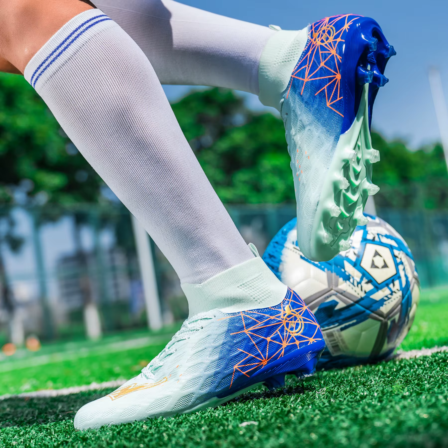Chaussures de football pour hommes et femmes