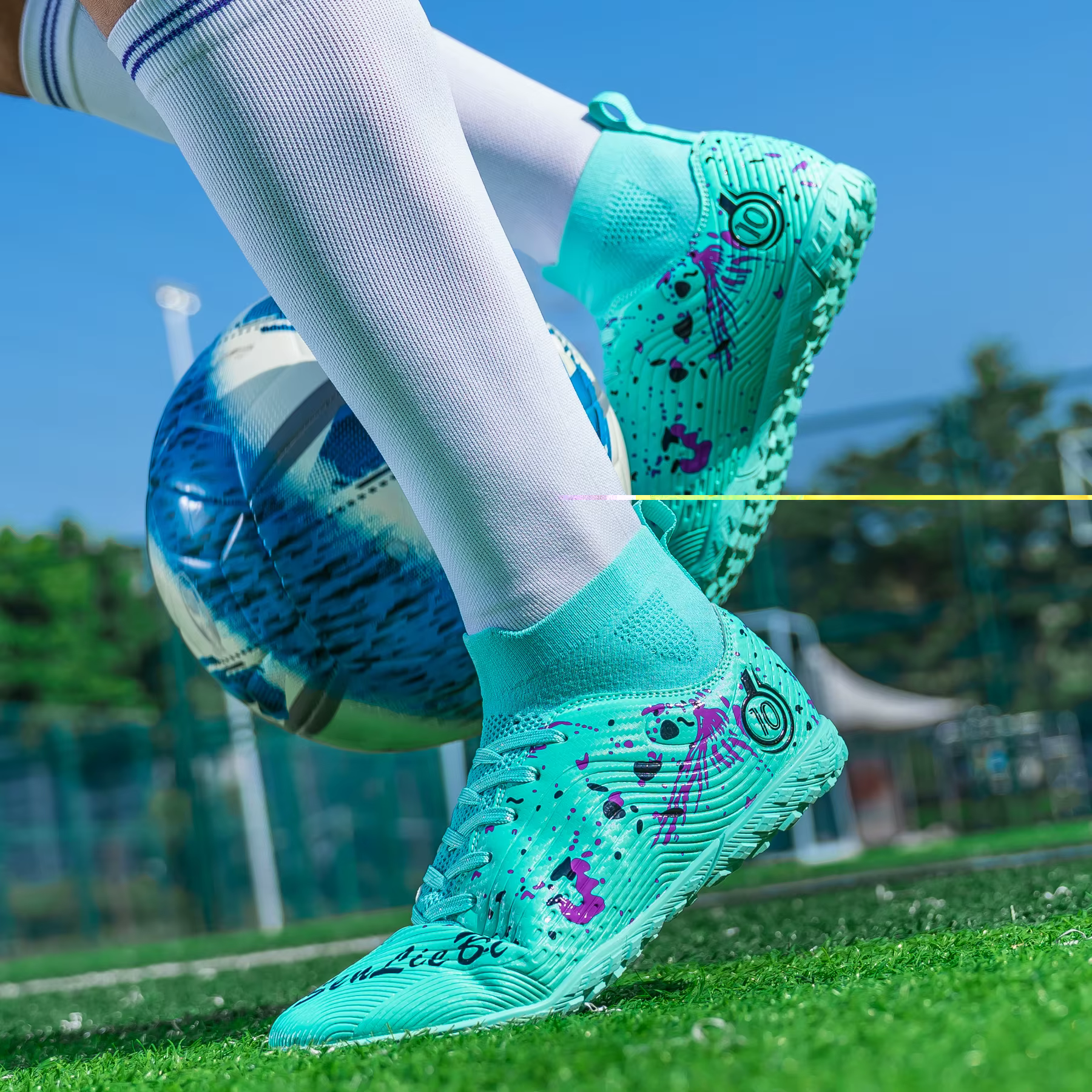 Chaussures de football AG/TF à tige haute