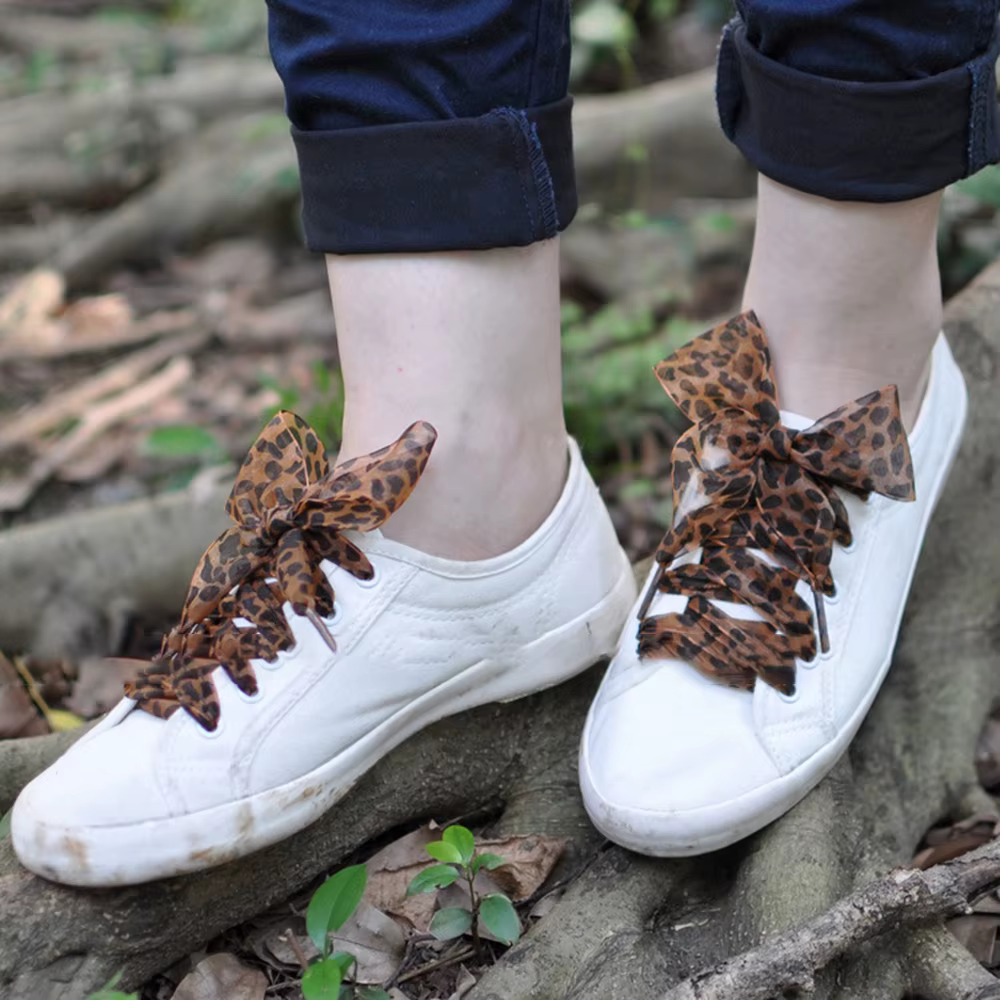 Lacets lumineux en dentelle léopard pour chaussures