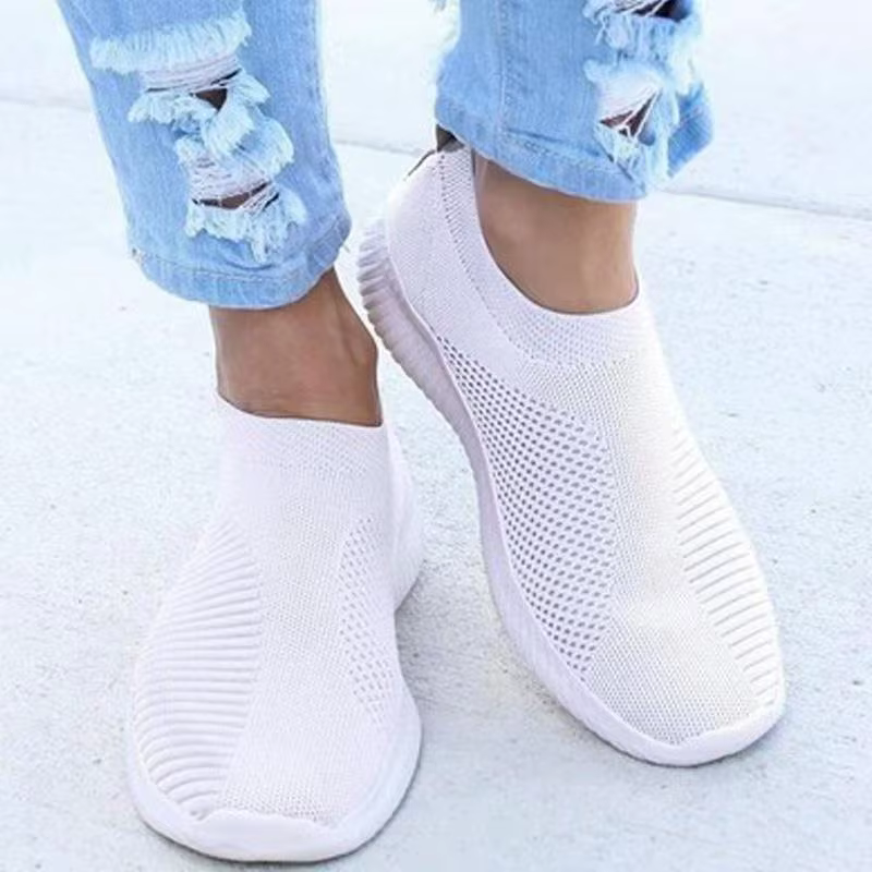 Baskets Blanches Légères à Enfiler pour Femme