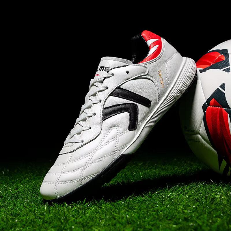 KELME – chaussures de Football TF