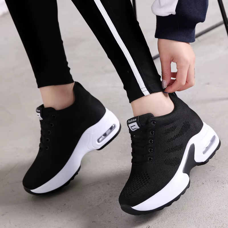 Chaussures de marche hautes pour femmes