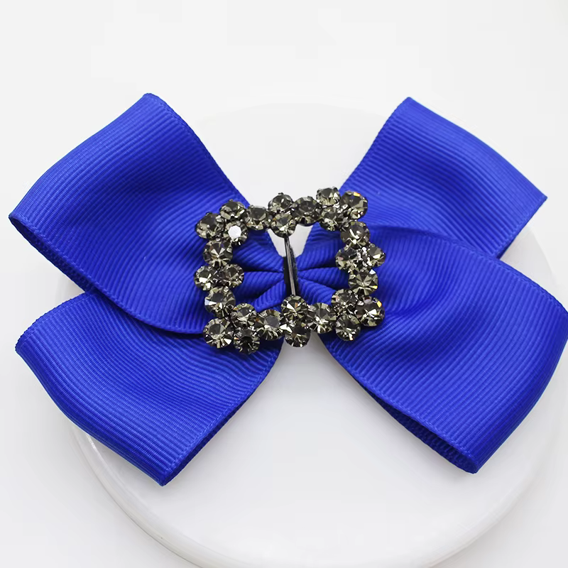 Boucles brillantes en strass pour chaussures