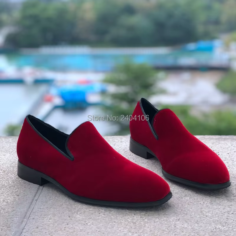 Chaussures Homme Style Britannique Rouge Nouveau Modèle Légères à Enfiler Décontractées Respirantes Printemps 2026 Confortables Faites à la Main Simples