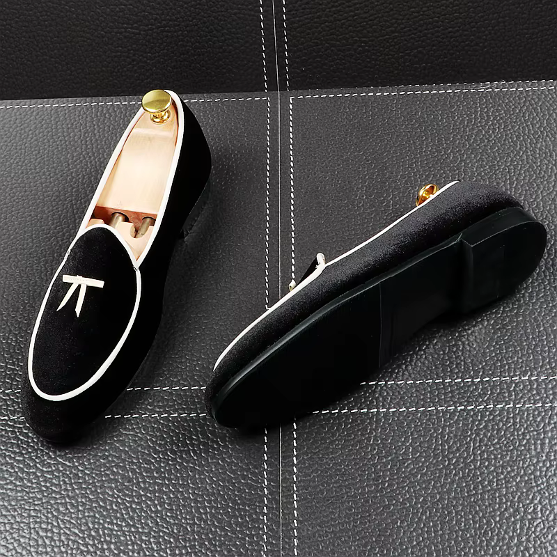 Panda En Peluche Mode Hommes Suede Chaussures En Cuir Mâle Robe De Mariage Classique Business Party De Bureau Mocassins