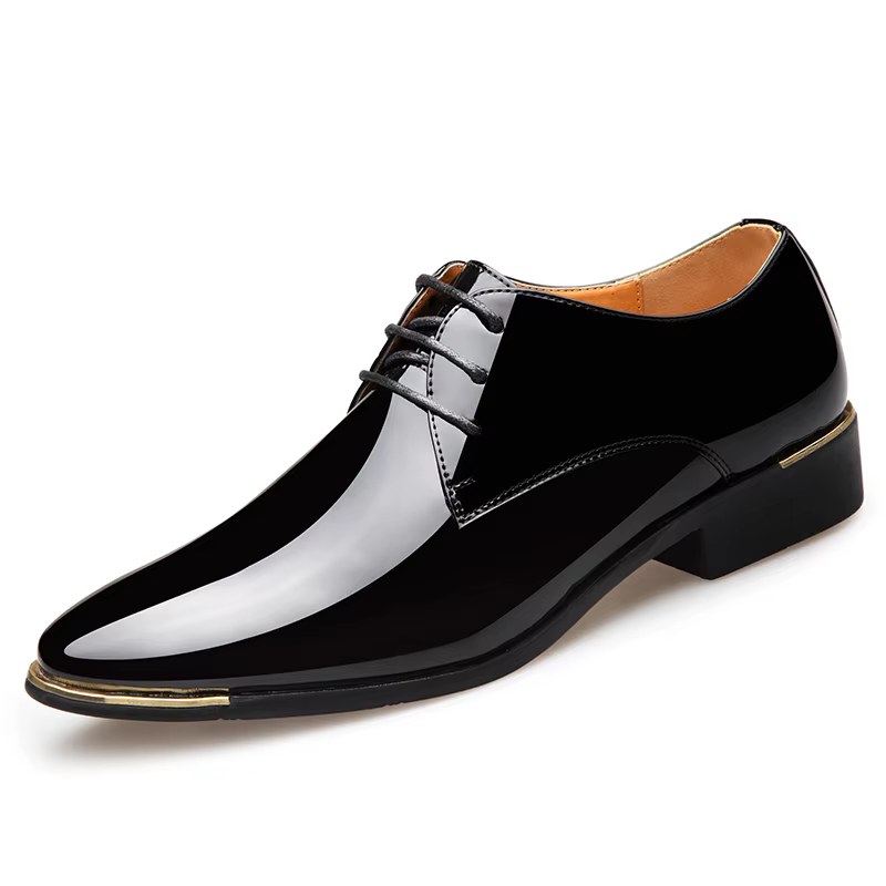 Chaussures habillées en cuir verni pour hommes