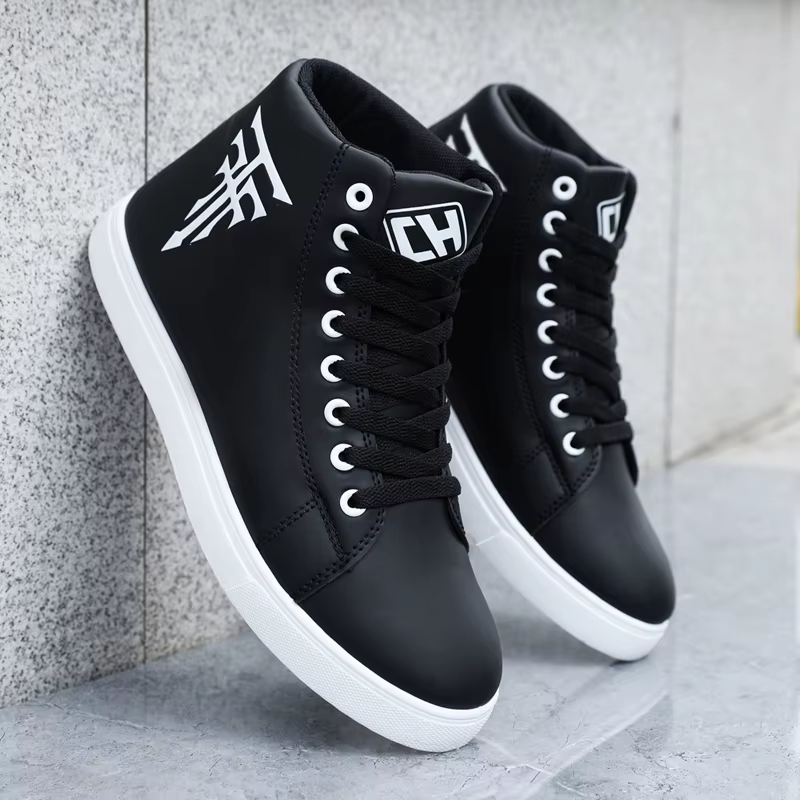 [Chaussures de sport] Une paire