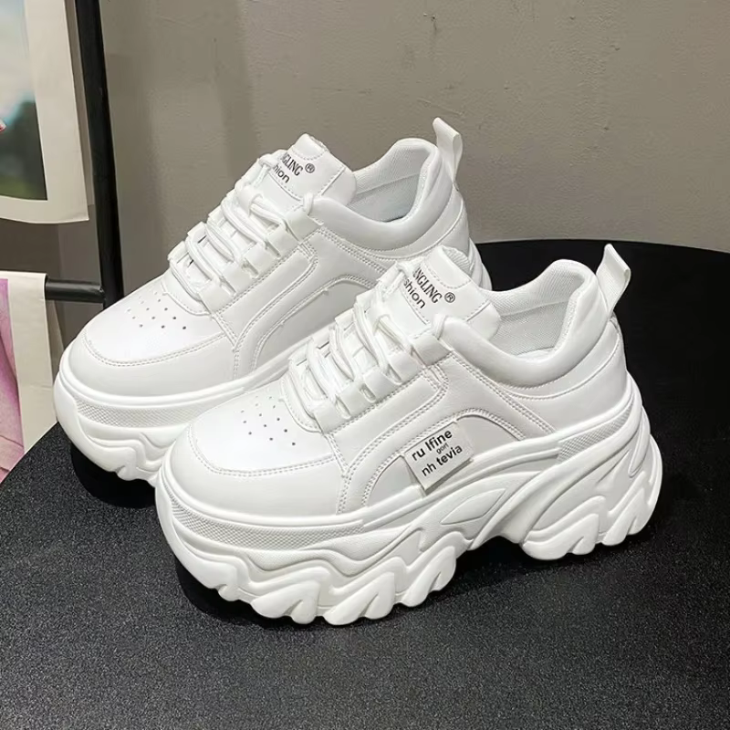 Baskets à plateforme en cuir PU pour femmes