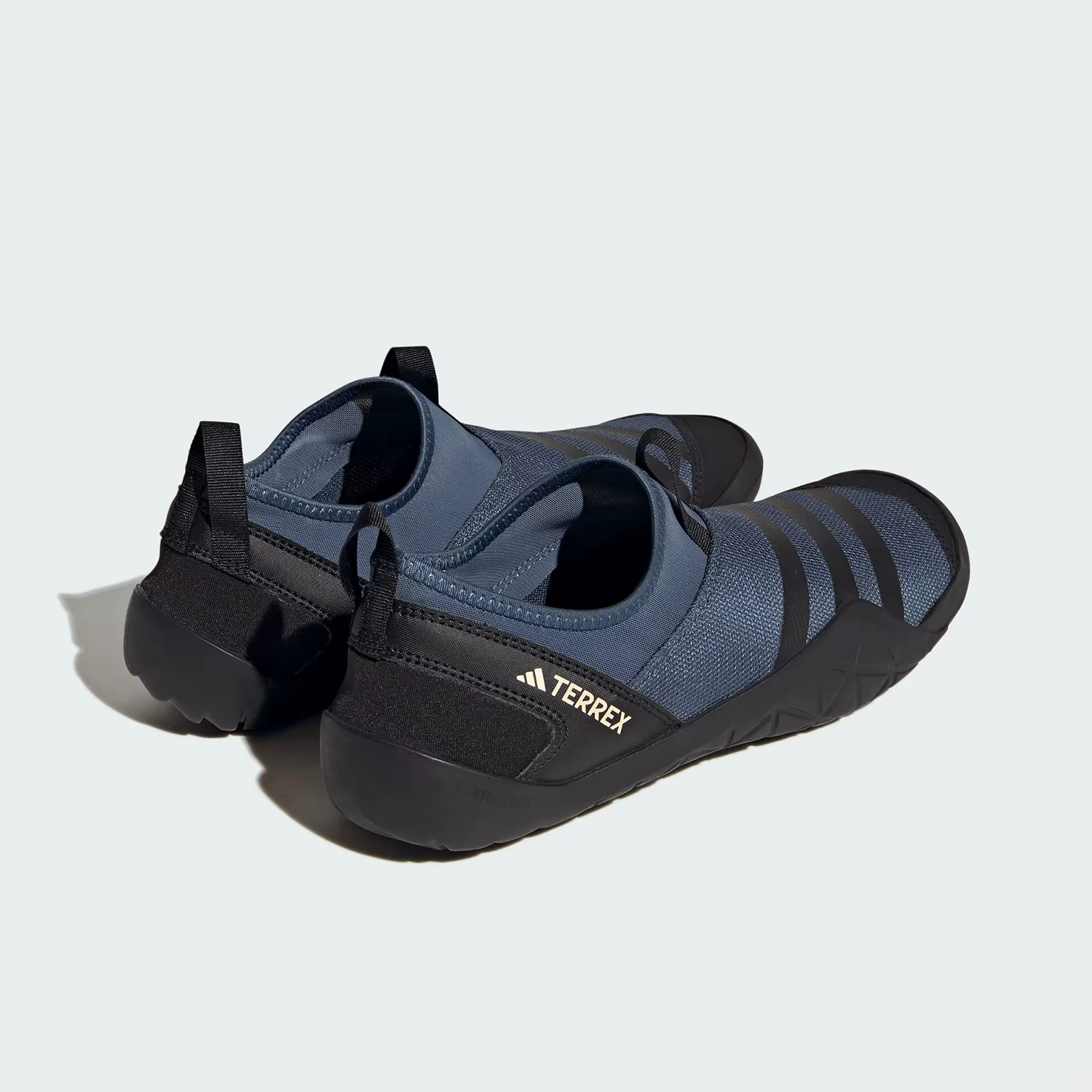 Adidas Authentic Current Season Nouvelles chaussures de sport à enfiler pour hommes et femmes HP8650