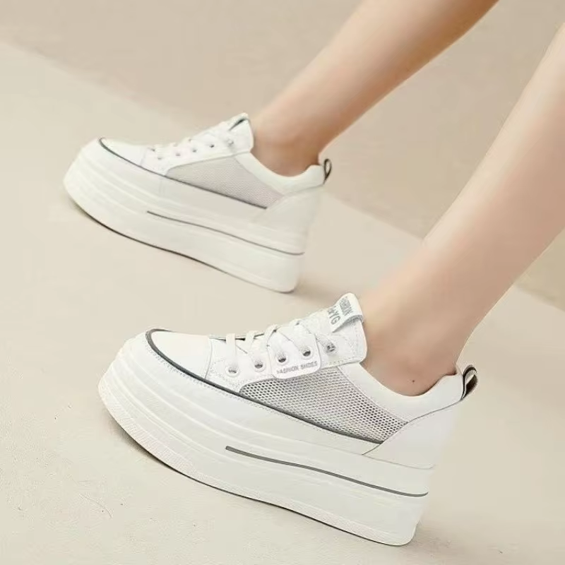 Baskets compensées en cuir blanc pour femme