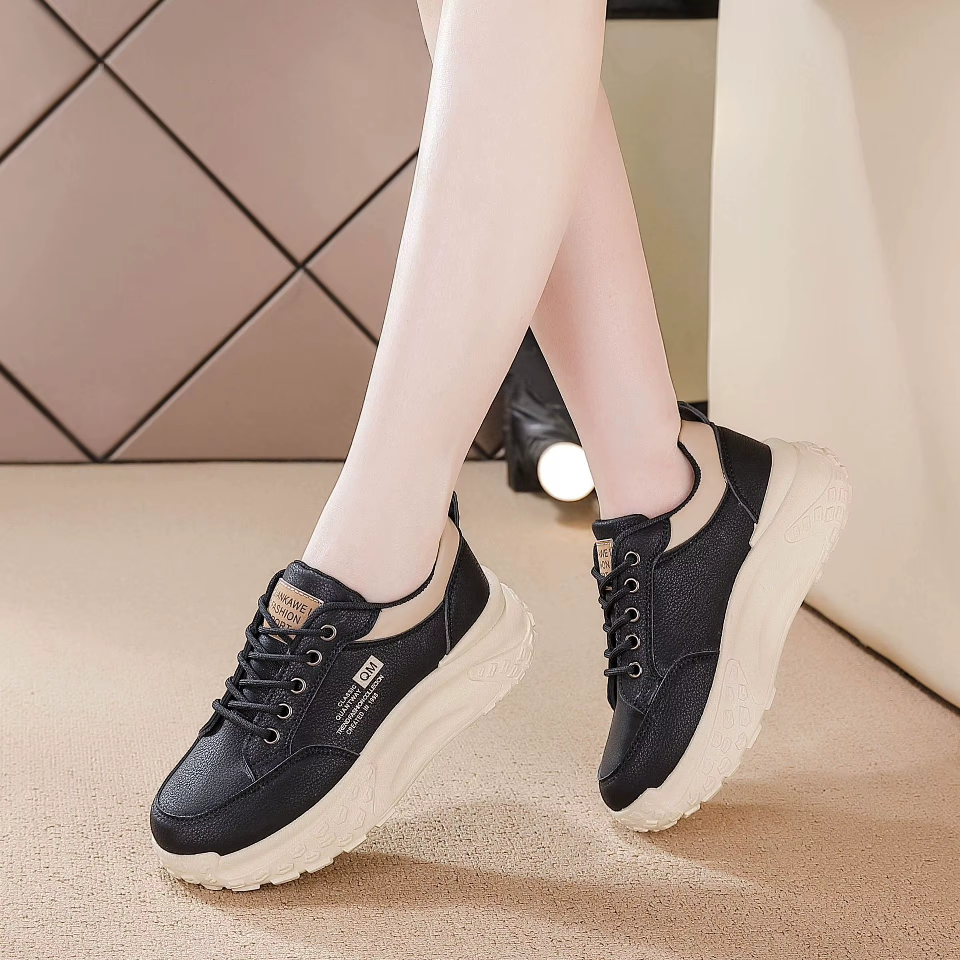 Printemps 2025 femmes papa chaussures polyvalent Absorption des chocs sport décontracté fond épais anti-dérapant résistant à l'usure bas haut EVA semelle intermédiaire