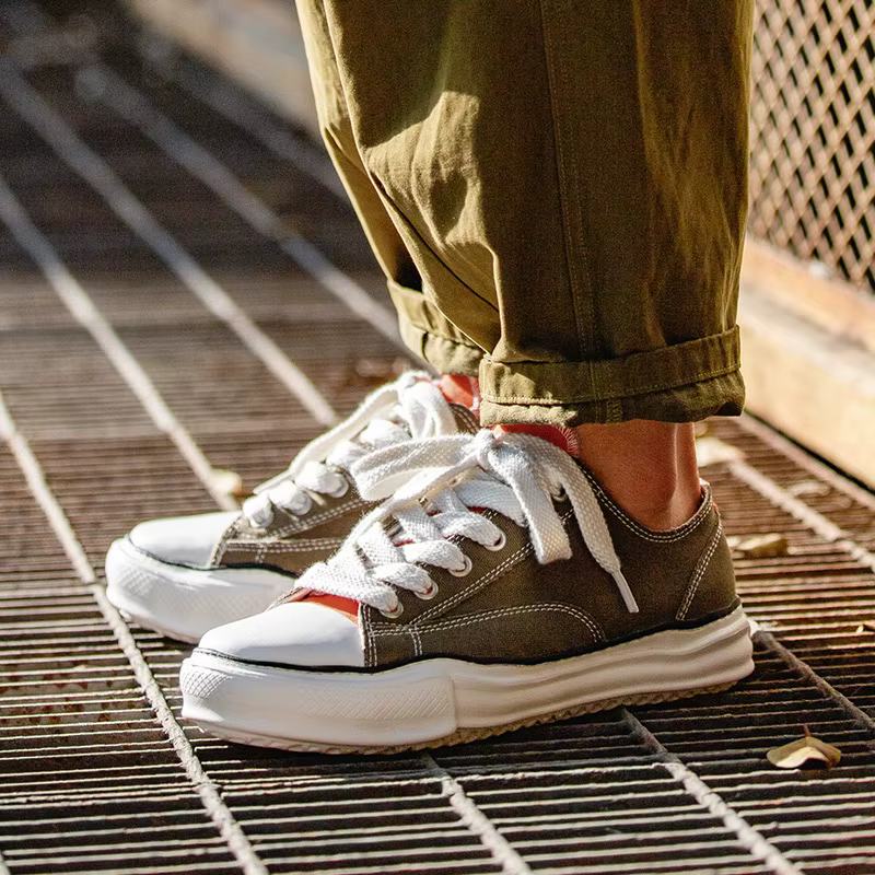 Chaussures basses décontractées en toile dissoute Maden pour hommes