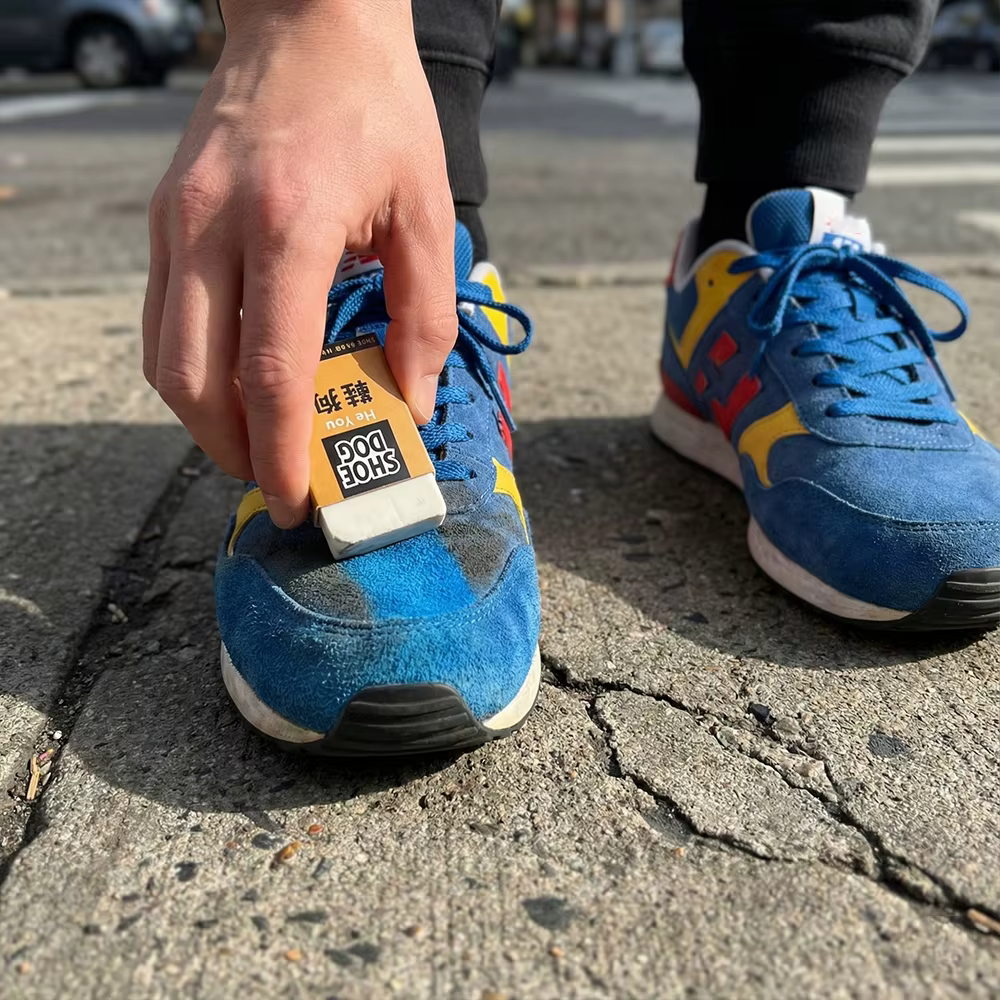 Gomme de nettoyage pour chaussures