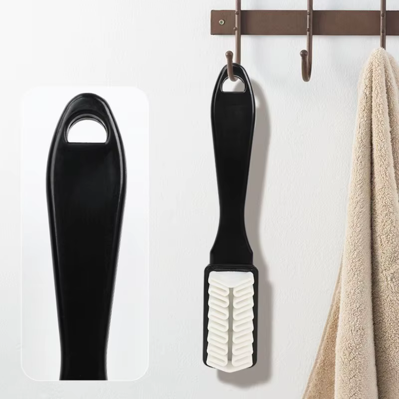 Brosse 2-en-1 pour daim et chaussures avec gomme