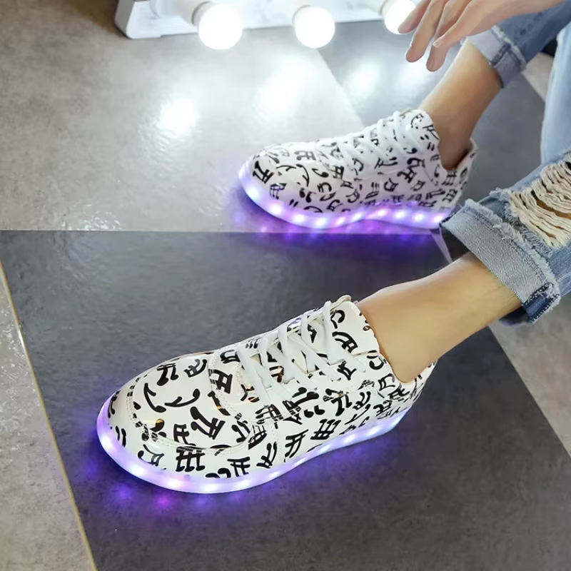 Baskets lumineuses pour femmes chaussures