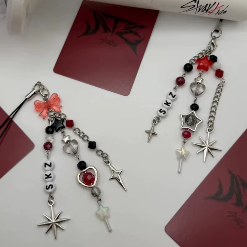K-pop SKZ DominATE World Tour Inspiration Pendentif pour téléphone portable Porte-clés Pendentif bâton fluorescent - Noir/Rouge