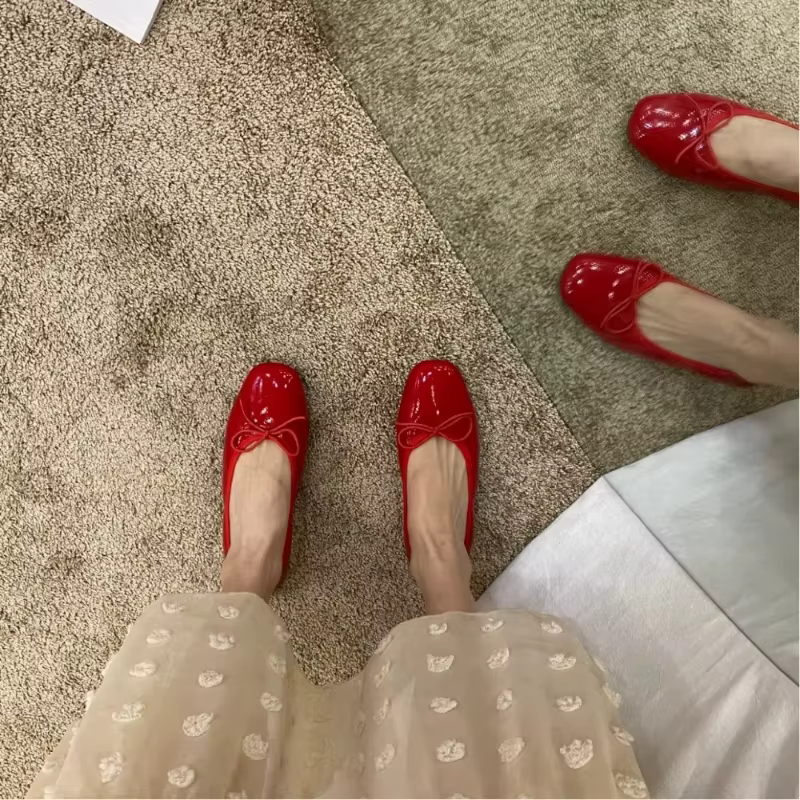 Zapatos MujerRetro Ultra-doux femmes chaussures printemps arc rouge semelle plate