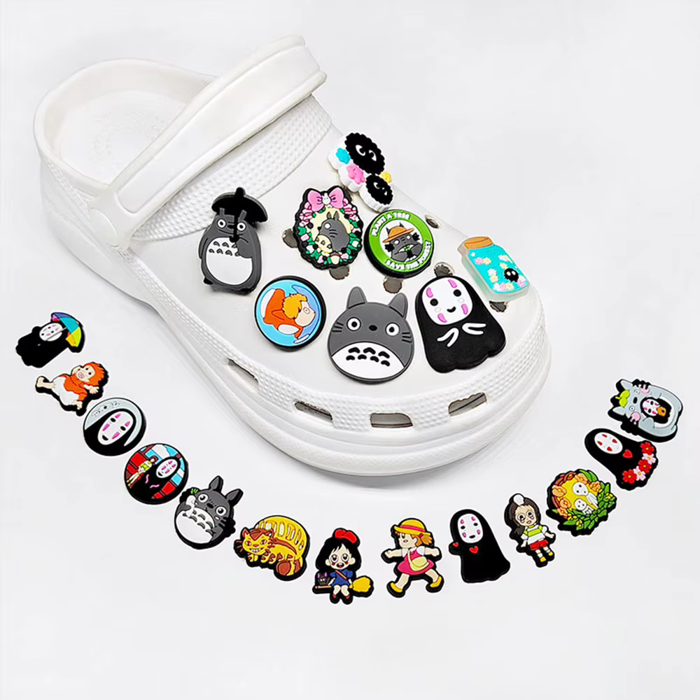 1-21 pièces Breloques de chaussures Chihiro