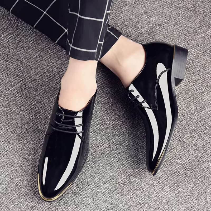 Chaussures en cuir verni pour hommes