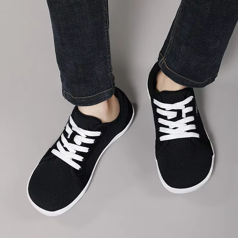 Chaussures de course décontractées pour hommes à bout large et semelle plate