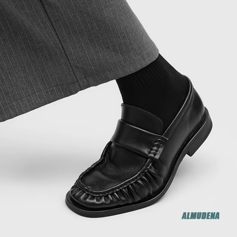 Mocassins décontractés pour hommes à bout carré en cuir véritable noir, à enfiler, à talon bas, style streetwear urbain, pour l'extérieur, mode minimaliste, chaussures de travail