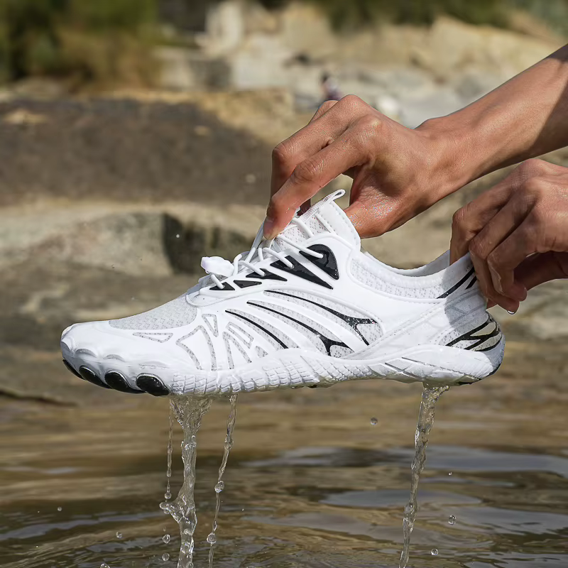 Chaussures de course aux pieds nus