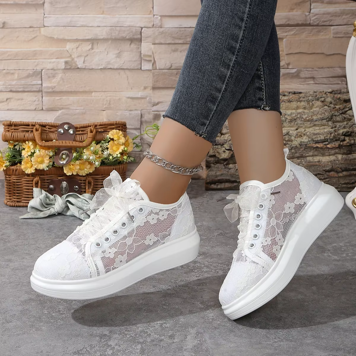 Femmes baskets 2025 nouvelle mode été décontracté blanc chaussures dentelle toile respirant