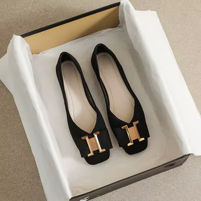 Chaussures plates à bout carré pour femmes, chaussures de printemps avec boucle en métal, bouche peu profonde, grande taille 44 45 46, chaussures de luxe pour dames