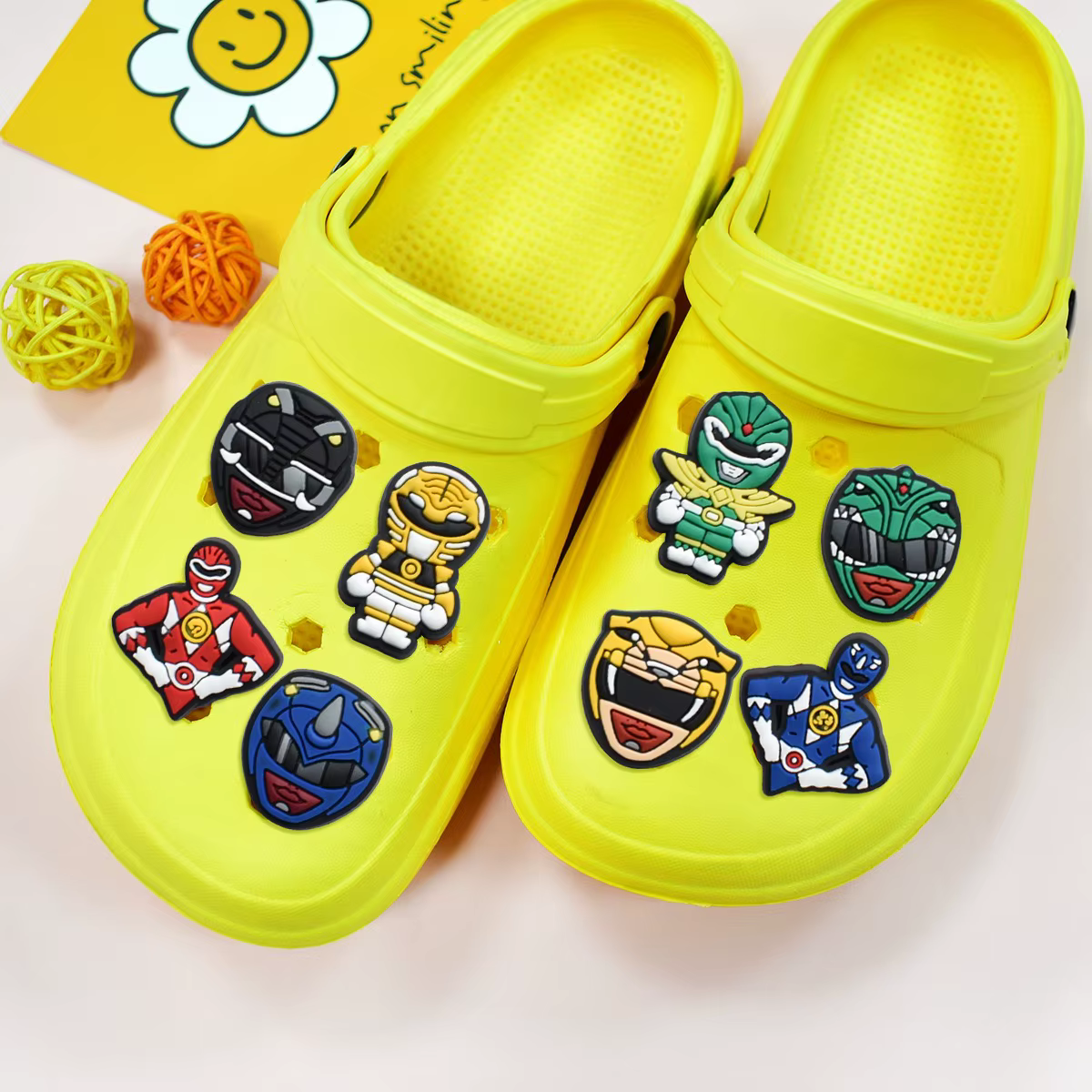 Breloques pour chaussures de la série Super Warrior