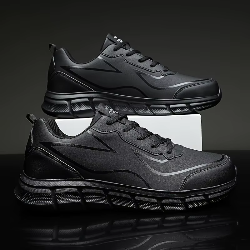 Chaussures de course noires en cuir imperméables