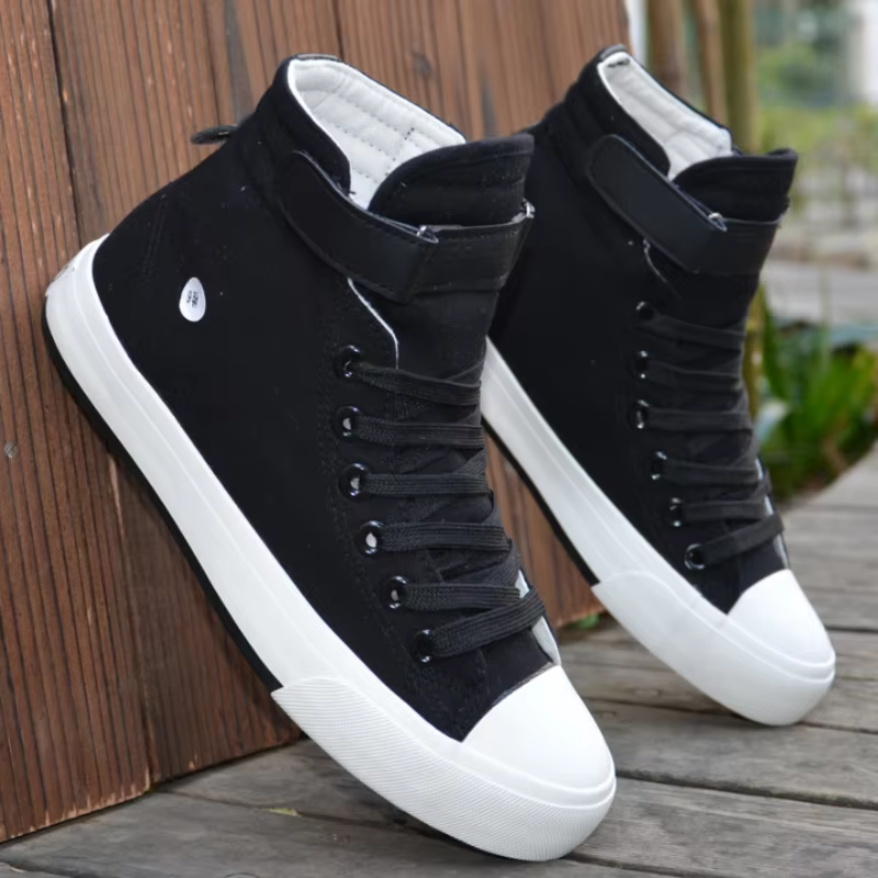Chaussures montantes en toile blanche pour hommes