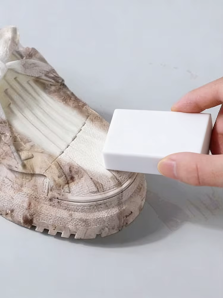 Gomme Nettoyante pour Chaussures en Daim et Baskets
