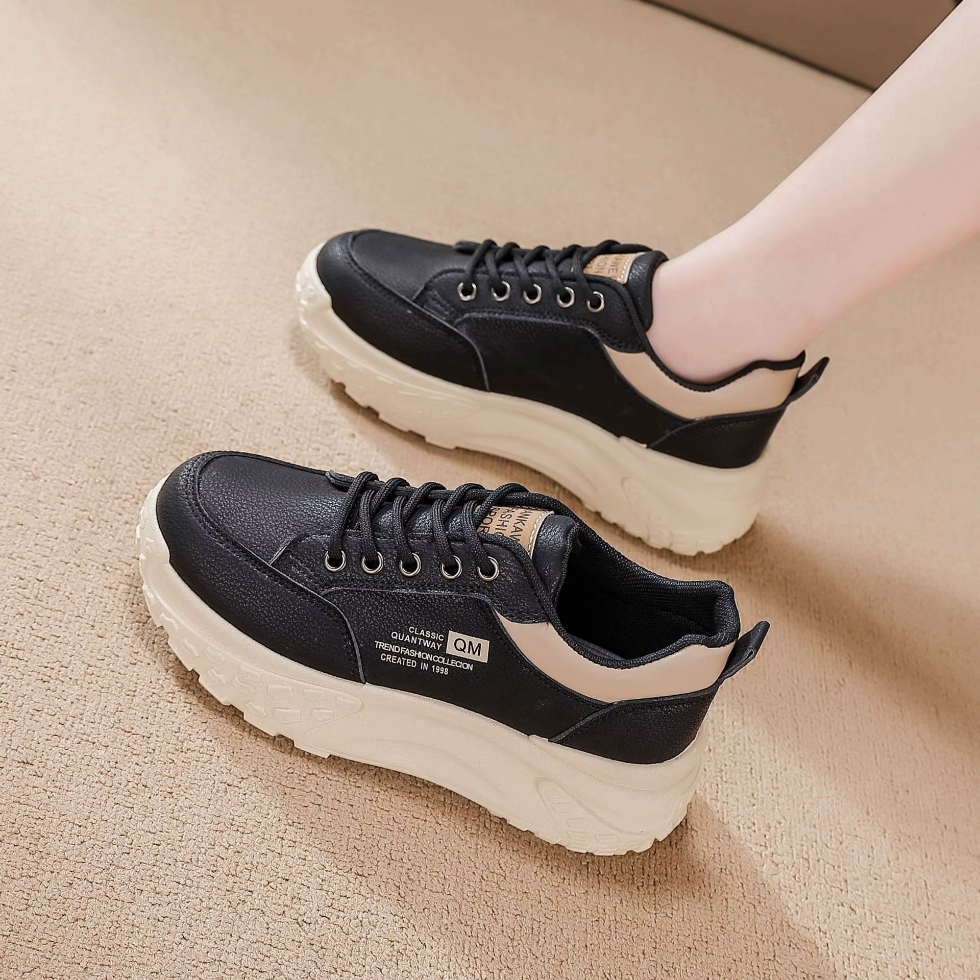 Printemps 2025 femmes papa chaussures polyvalent Absorption des chocs sport décontracté fond épais anti-dérapant résistant à l'usure bas haut EVA semelle intermédiaire
