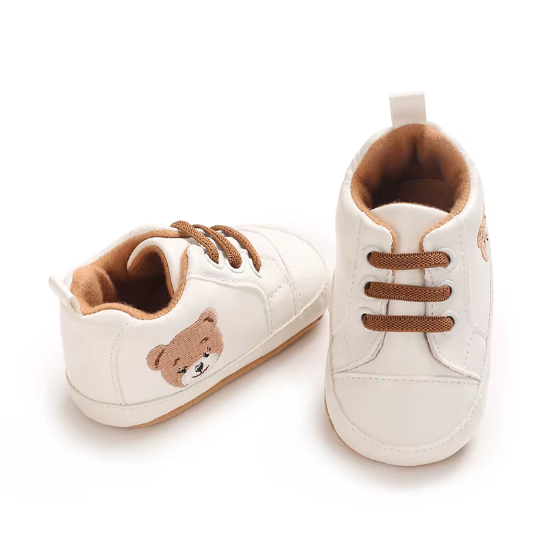 Nouvelles chaussures de sport mignonnes en forme de panda pour garçons et filles