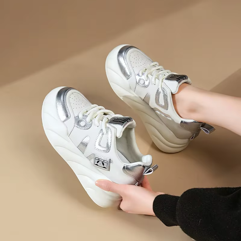 Chaussures Panda Noires et Blanches Polyvalentes Décontractées et Sportives pour Femme – Nouvelle Collection Printemps