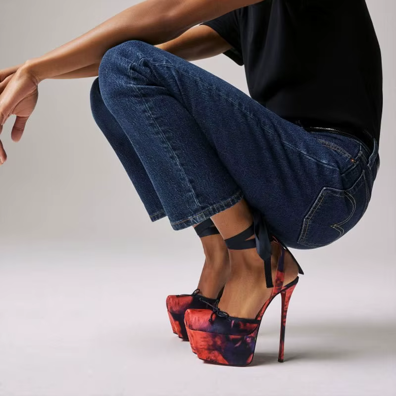Plate-forme imperméable à sangle croisée pour la mode européenne et américaine