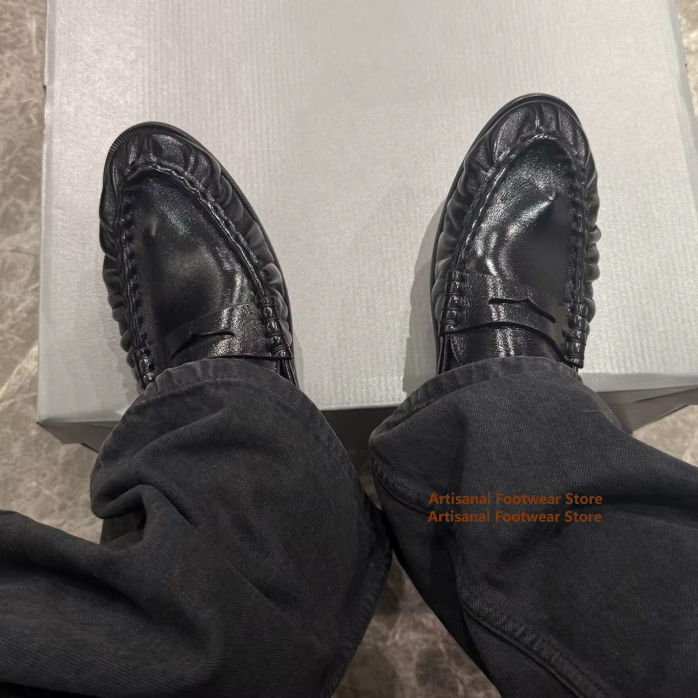 Mocassins au Design plissé rétro en cuir noir