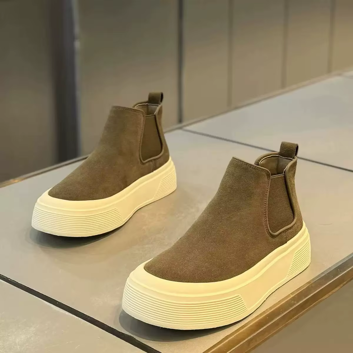 Chaussures pour hommes 2026
