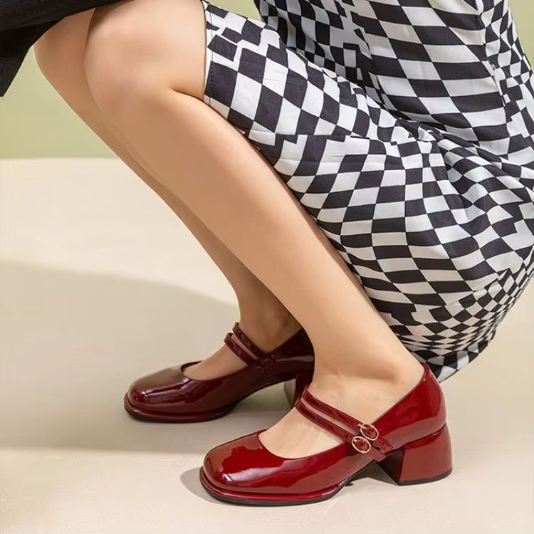 Chaussures Mary Jane à talons hauts rétro