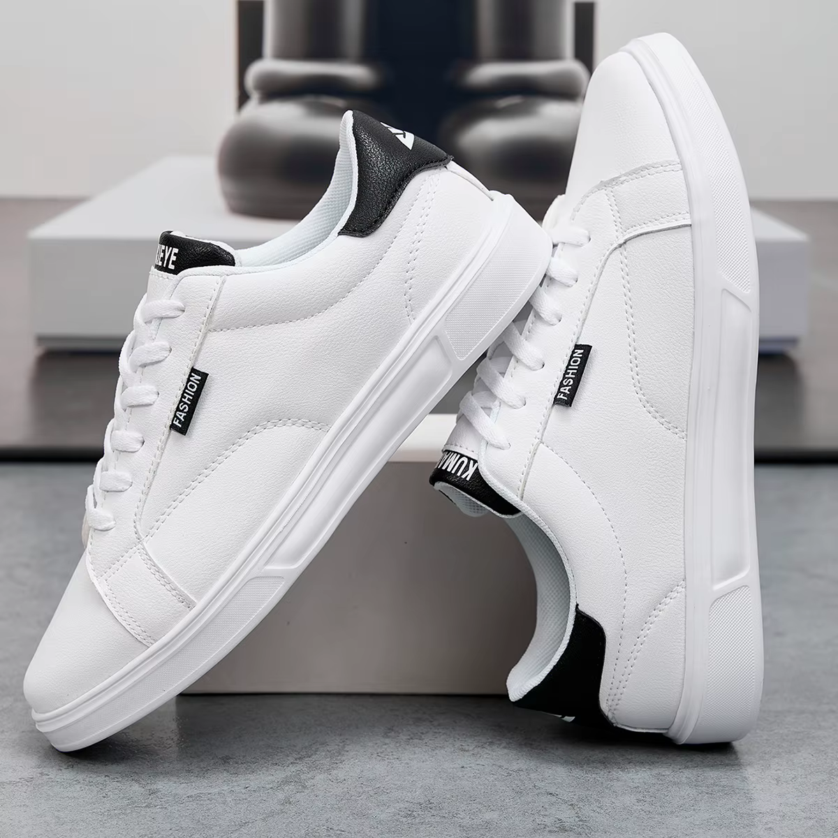 Hommes chaussures confortable décontracté pour femmes baskets en cuir blanc léger marche plat Sport de plein air course Tennis zapatillas