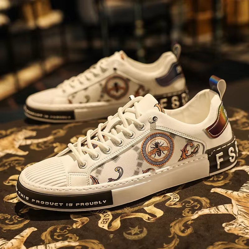 Nouvelles chaussures pour hommes