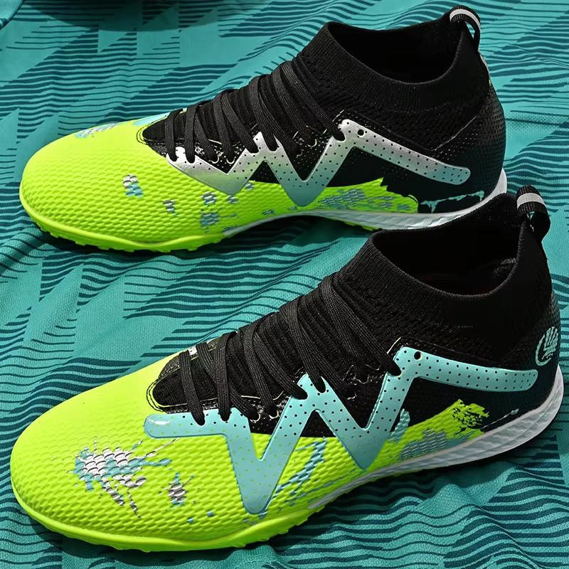Chaussures de football coordonnantes pour hommes