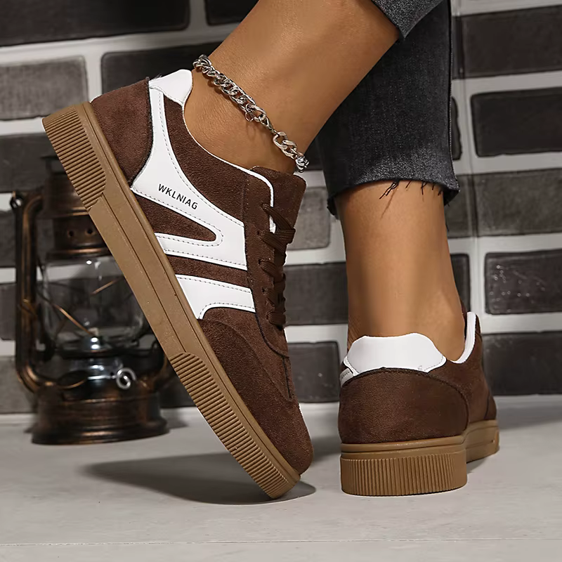 Baskets compensées marron en faux daim pour femme